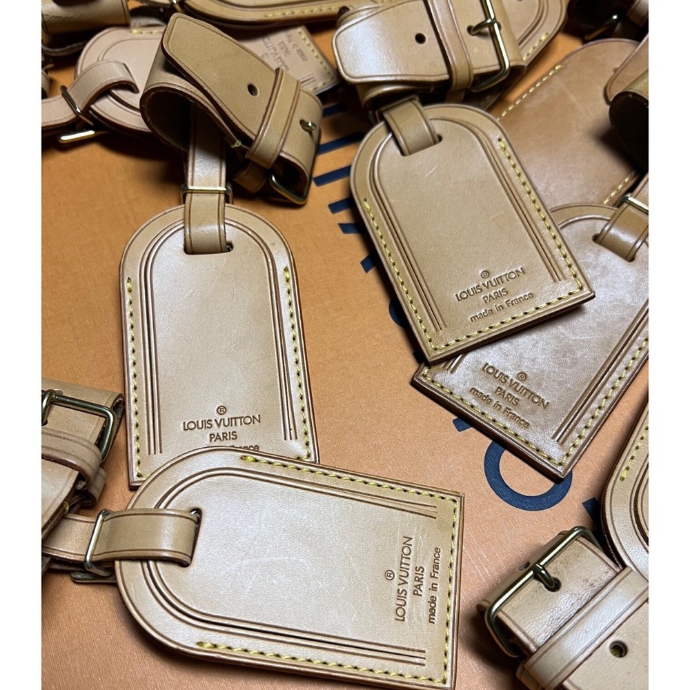 Louis Vuitton LUGGAGE TAG